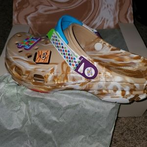 Cinnamon toast crunch crocs MENS